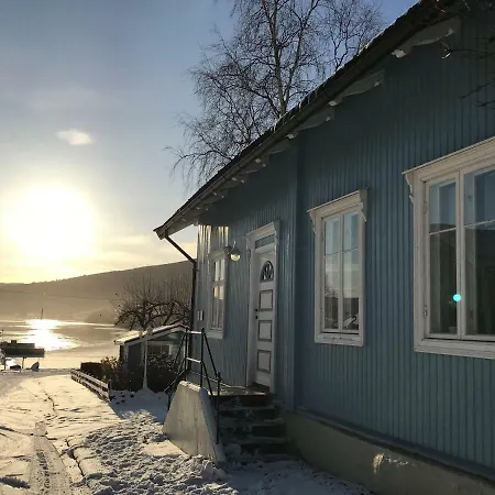 Charming Lakeside House With Sauna Ferienhaus Lillehammer
