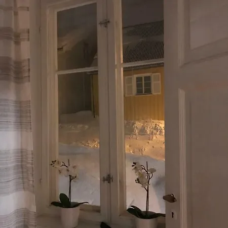 Charming Lakeside House With Sauna Lillehammer