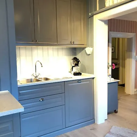 Holiday home Charming Lakeside House With Sauna