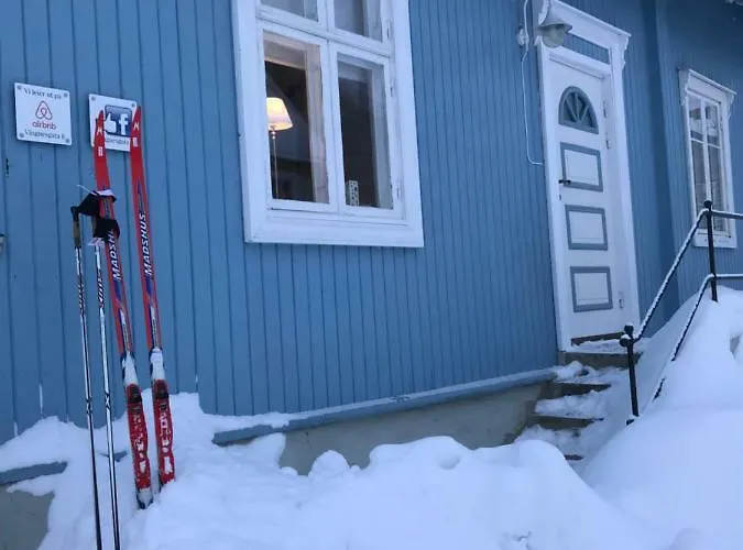 Charming Lakeside House With Sauna